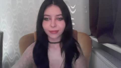 Riley online show from June 22, 8:22 am