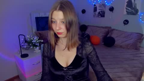 rinacake online show from November 9, 4:25 pm