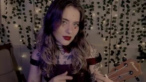 Snapshot of risha_laass chatting on February 14, 8:15 pm risha_laass online show from February 14, 8:15 pm