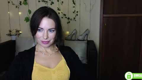 Snapshot of rita_lovyl chatting on October 8, 11:25 am Rita online show from October 8, 11:25 am