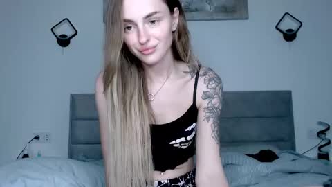 Snapshot of rita_orra chatting on October 8, 5:39 pm Rita online show from October 8, 5:39 pm