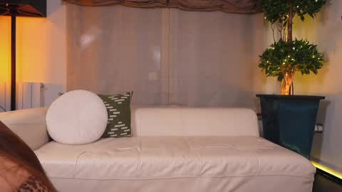 Rita online show from April 6, 6:42 pm