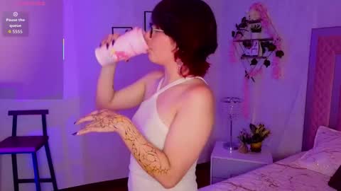 robin D online show from December 4, 3:24 pm