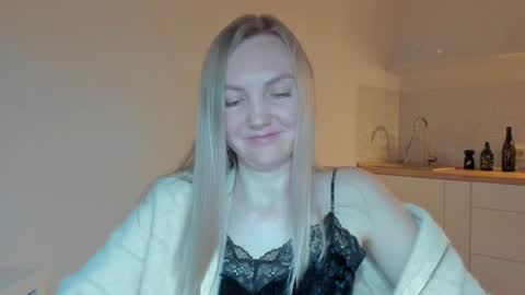 rock__baby online show from June 7, 10:38 pm