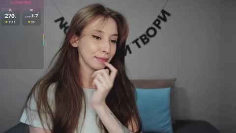 rocketsgirl online show from May 21, 5:27 am