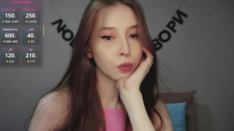 rocketsgirl online show from April 14, 7:08 am