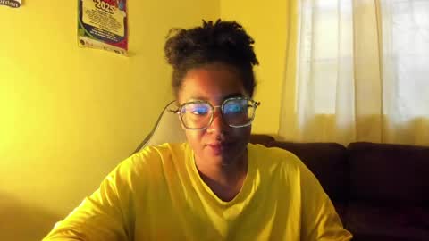 Is A Belle online show from April 22, 12:13 pm