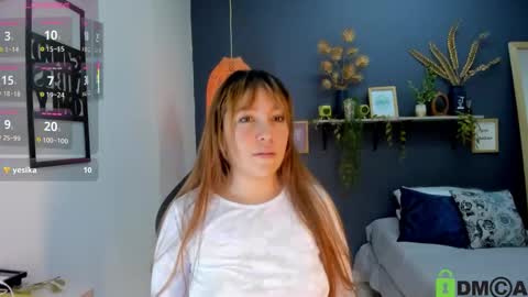 romi online show from November 12, 8:18 pm