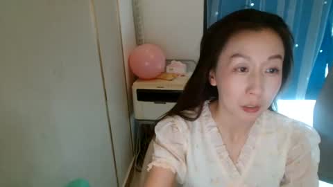 rongrong0329 online show from July 7, 6:38 am