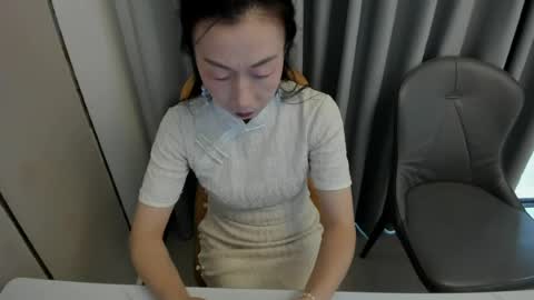 rongrong0329 online show from June 20, 1:53 am