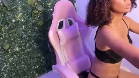 rosa online show from March 27, 1:29 am