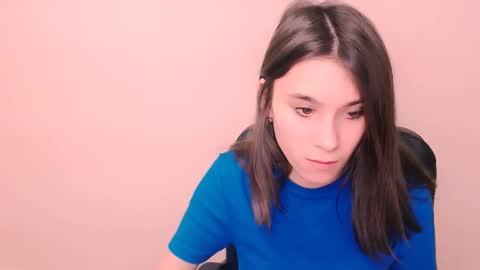 Rose online show from December 2, 7:43 am