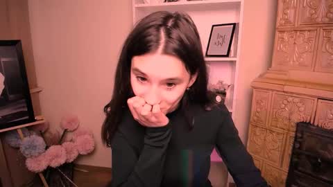 Rose online show from March 21, 8:19 am