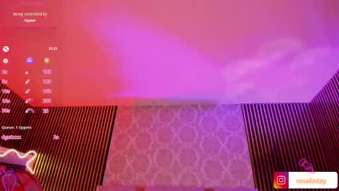 Snapshot of rosalind_tay chatting on October 16, 12:30 pm ROSALIN online show from October 16, 12:30 pm