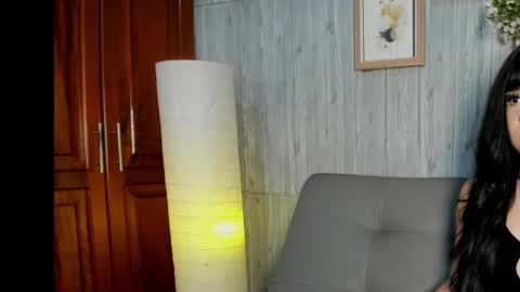 Rose online show from May 21, 2:37 pm