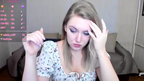 Snapshot of rose_brooks chatting on January 30, 8:10 pm Rose but u can call me princess online show from January 30, 8:10 pm