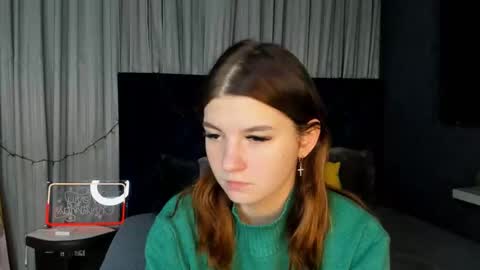 Snapshot of roseblanche2k chatting on December 26, 10:52 pm Florin online show from December 26, 10:52 pm