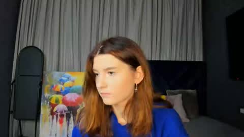 Snapshot of roseblanche2k chatting on December 8, 10:14 pm Florin online show from December 8, 10:14 pm