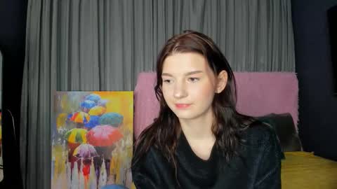 Snapshot of roseblanche2k chatting on October 27, 11:43 pm Florin online show from October 27, 11:43 pm