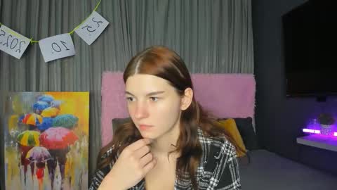 Snapshot of roseblanche2k chatting on October 13, 10:23 pm Florin online show from October 13, 10:23 pm