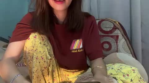 rosemae07 online show from July 22, 6:42 pm