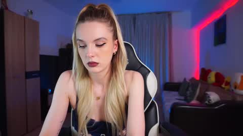 Abbygail online show from January 10, 8:48 pm