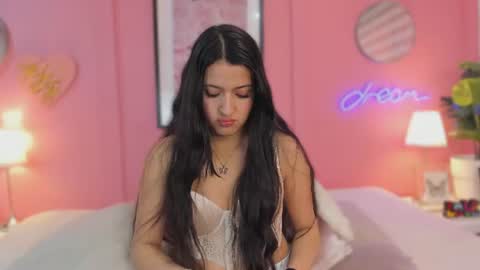 rosevelvet_dh online show from July 10, 1:00 pm