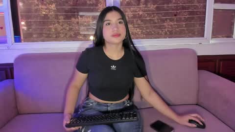 Rosie online show from May 3, 11:46 am