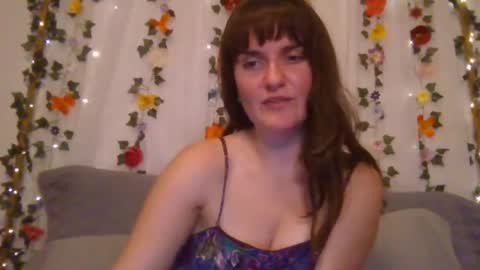 rosie_woods online show from October 7, 2:38 am