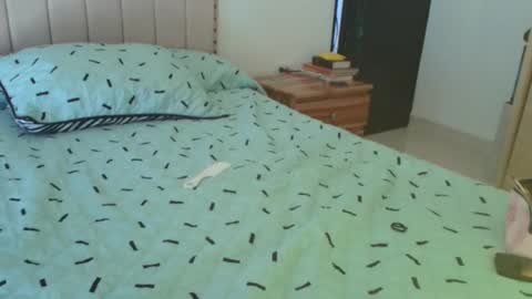 Ross BakerHot online show from November 7, 2:22 pm