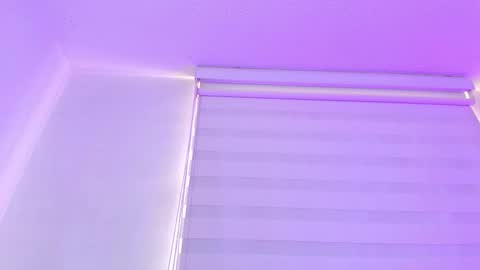   online show from March 6, 7:42 pm