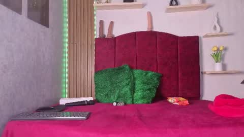 Rosse follow me online show from July 15, 1:27 pm
