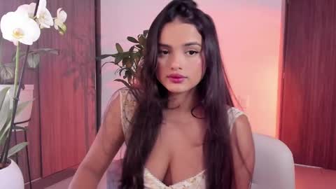Snapshot of rossth11 chatting on September 22, 7:01 pm Im Ross online show from September 22, 7:01 pm