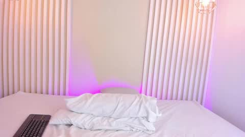 Ross online show from September 22, 7:45 pm