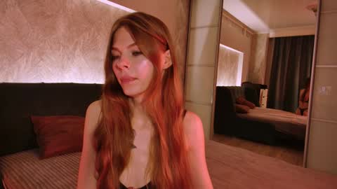 rosy_black_ online show from December 28, 4:20 pm