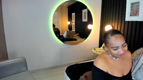 rouses_malih online show from July 23, 6:16 pm