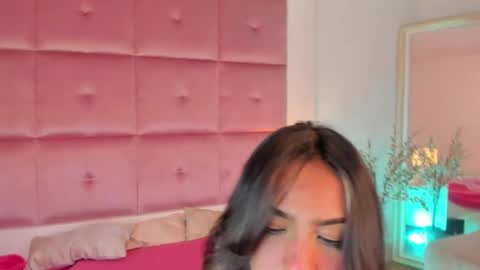 rousewhitte online show from October 18, 2:31 pm