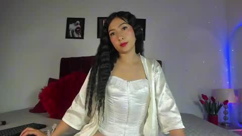 rousse_cute2 online show from July 23, 11:40 am