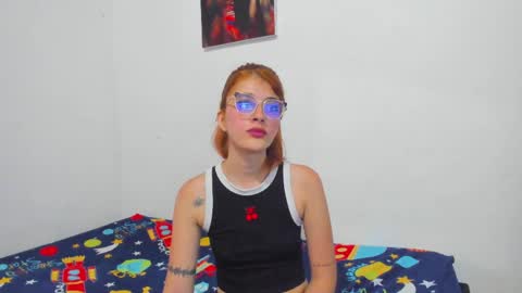 roxy online show from March 30, 3:22 pm