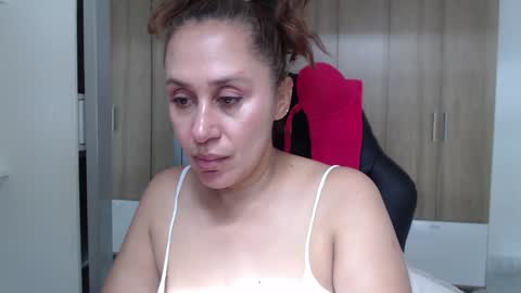 Roxana online show from February 1, 6:51 pm