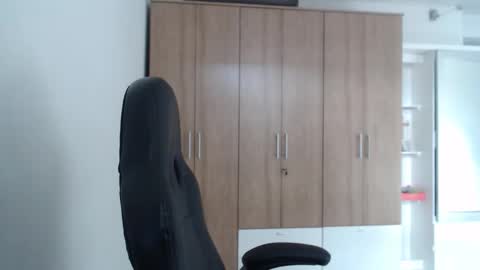 Roxana online show from March 16, 9:30 pm