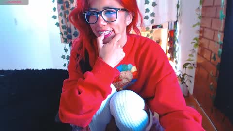 roxxy online show from January 17, 3:53 pm