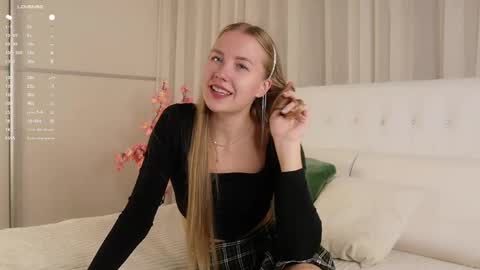 Anna Lokiss online show from October 6, 11:38 am