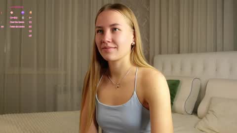 Anna Lokiss online show from October 22, 11:04 am