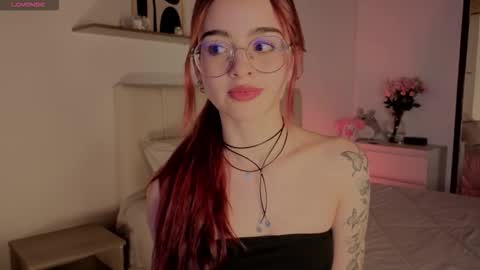 Roxxy online show from November 12, 10:19 pm