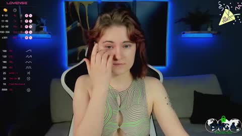 Roxy fiery online show from October 5, 2:05 am