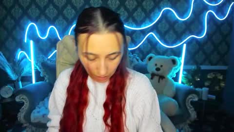 Snapshot of roxy_rayy chatting on October 19, 1:02 pm roxy_rayy online show from October 19, 1:02 pm