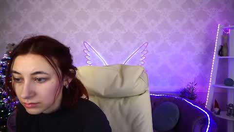 Snapshot of roxy_rayy chatting on January 10, 5:47 am roxy_rayy online show from January 10, 5:47 am