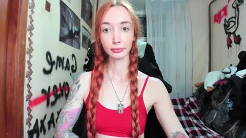 Snapshot of roxy_silver chatting on October 5, 9:09 pm Roxy online show from October 5, 9:09 pm