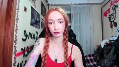 Snapshot of roxy_silver chatting on September 8, 9:03 pm Roxy online show from September 8, 9:03 pm
